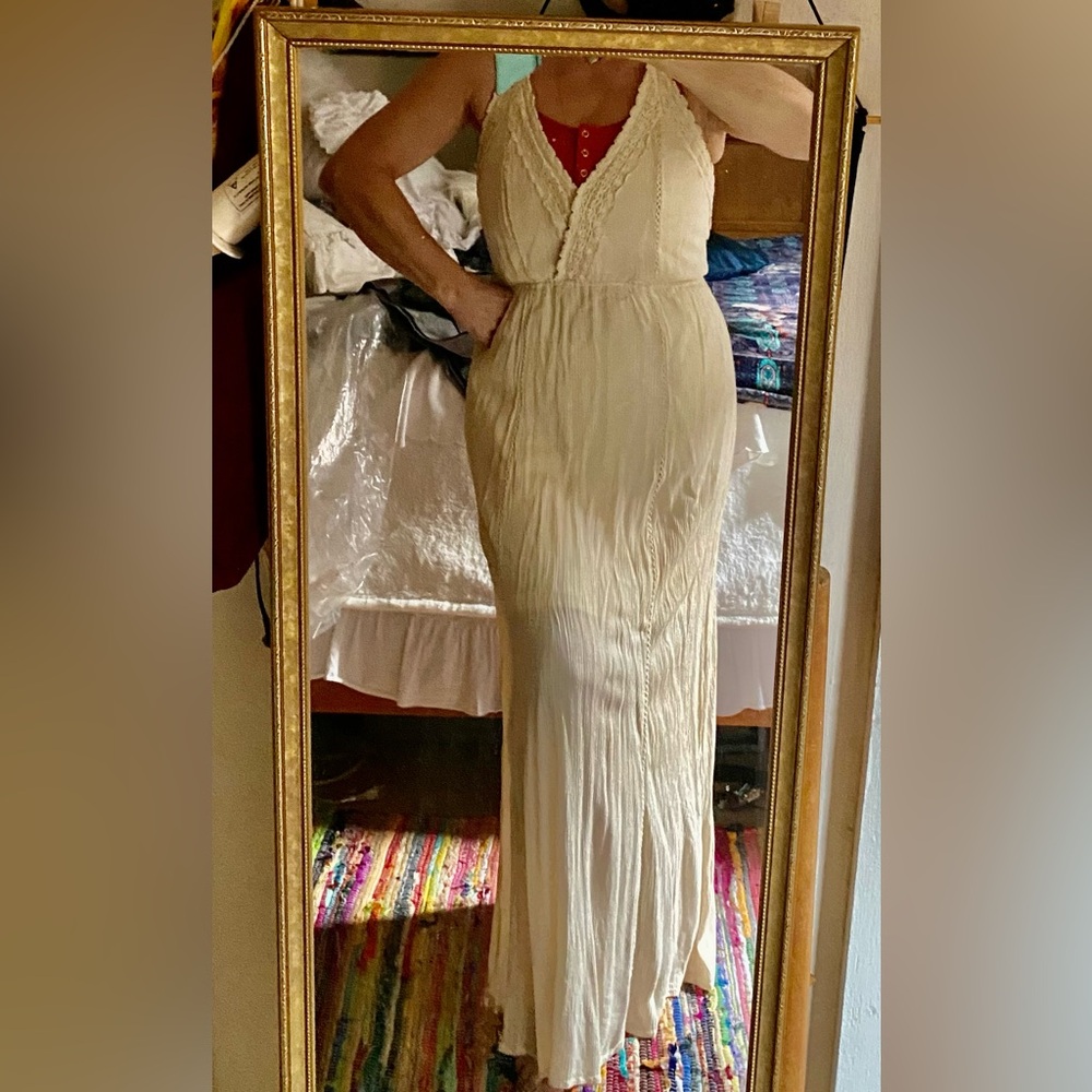 Elegant Cream Maxi Dress